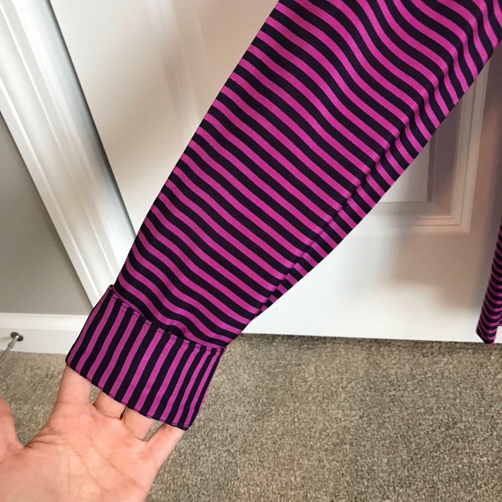 Banana Republic Pink & Navy Silk Button-Down - Picture 4 of 7